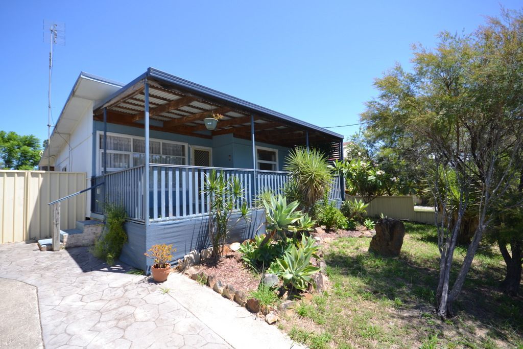 2 bedrooms House in 28 Wallaby Street BLACKWALL NSW, 2256