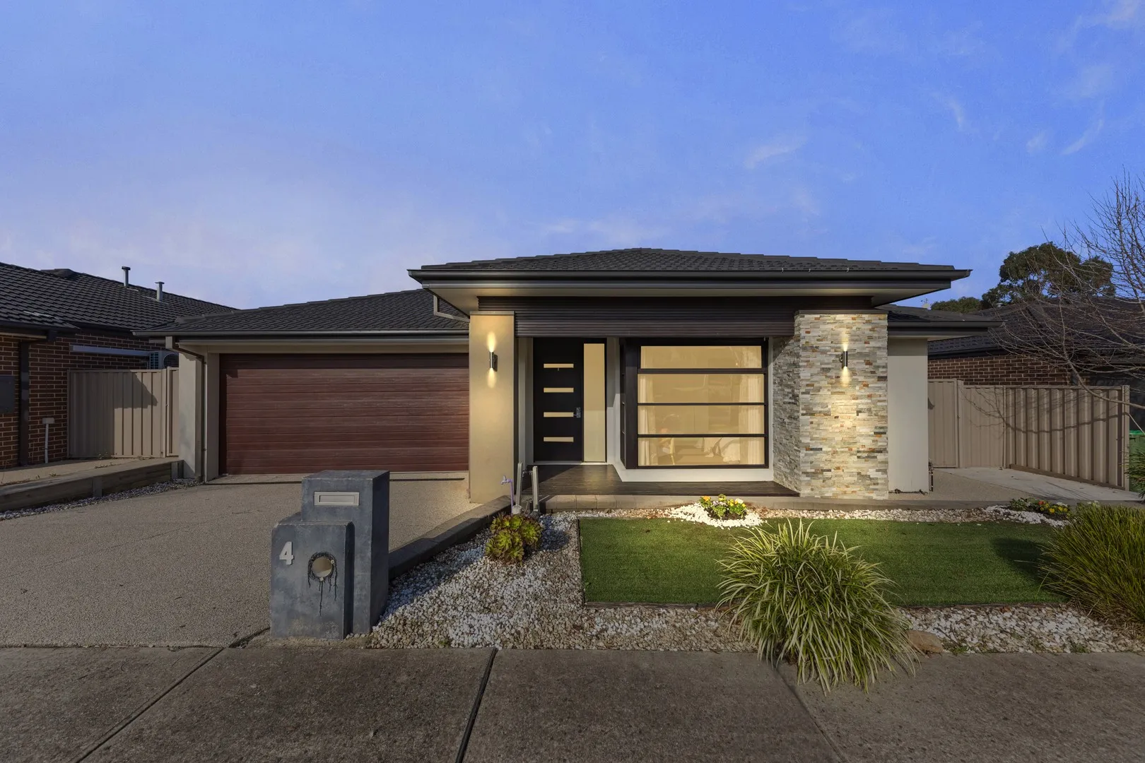 FAMILY COMFORT, MODERN STYLE & AN UNBEATABLE LOCATION, Pakenham
