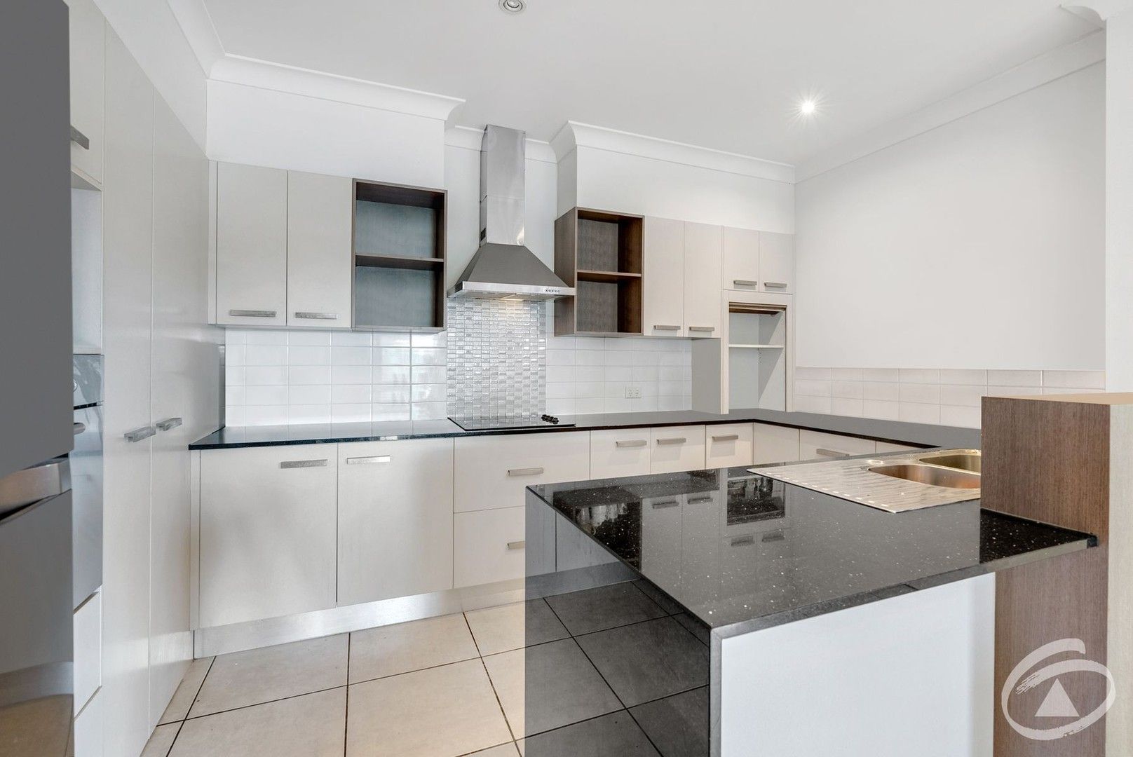 7/27-29 Pembroke Street, Parramatta Park QLD 4870, Image 0