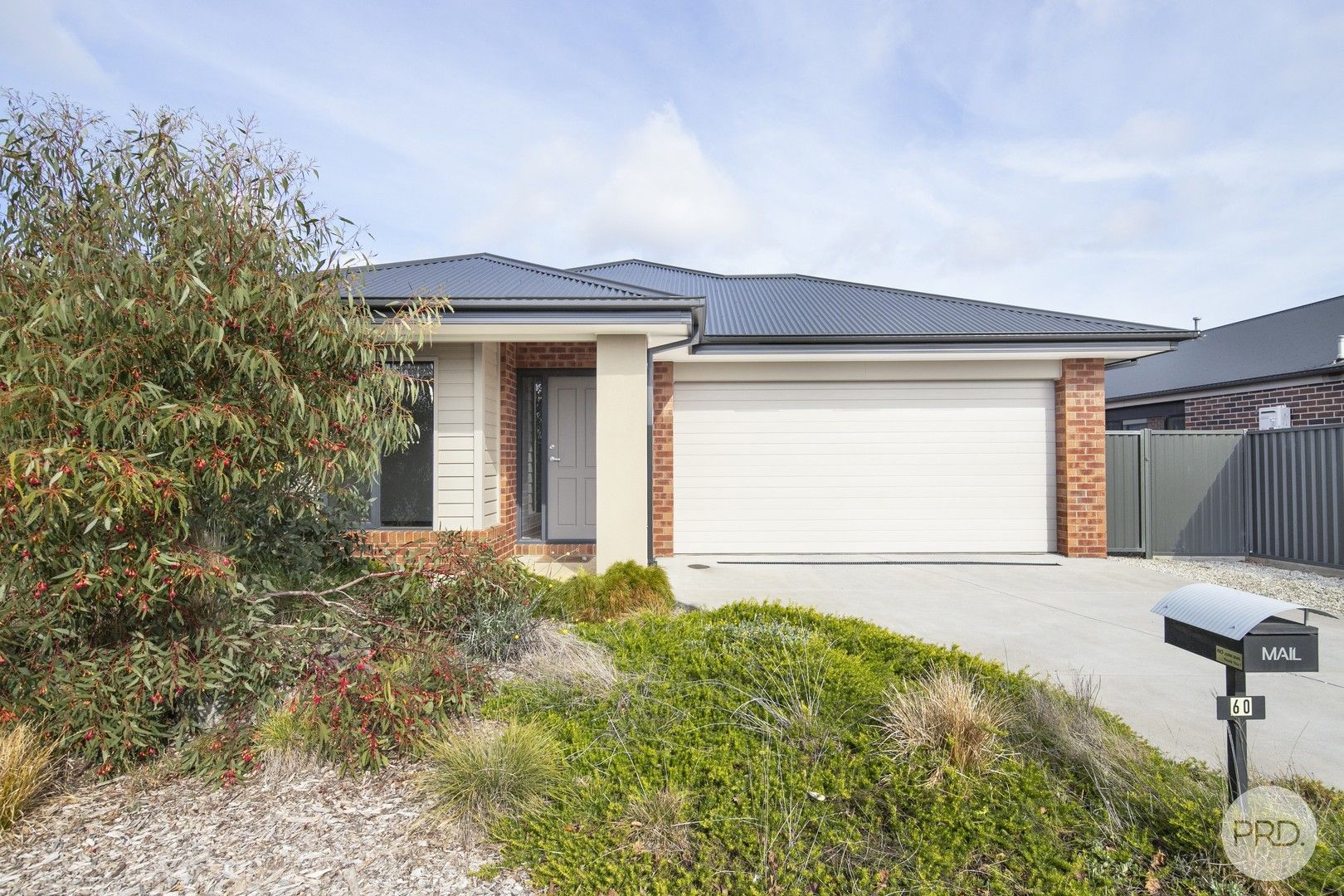 4 bedrooms House in 60 Creekstone Drive ALFREDTON VIC, 3350