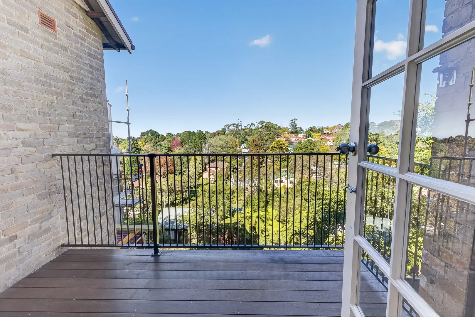 Additional image 7 of 1/8 Miles Avenue, Katoomba NSW 2780