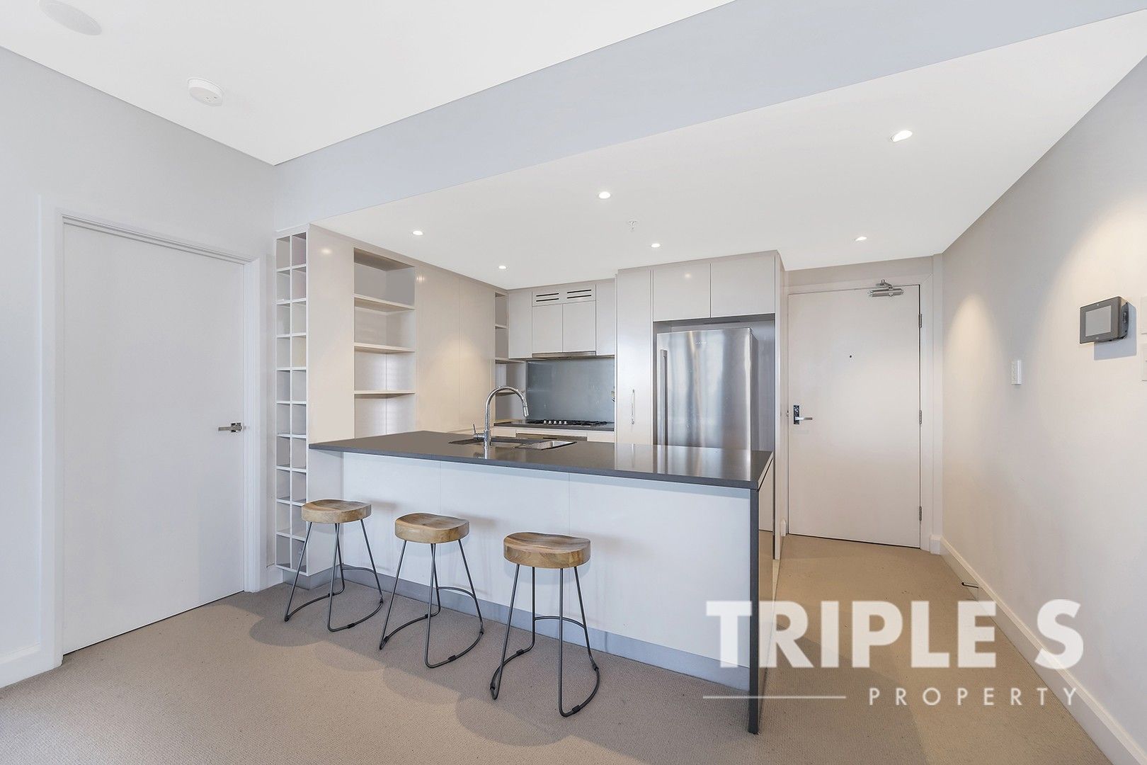 2 bedrooms Apartment / Unit / Flat in 1206/42 Walker Street RHODES NSW, 2138