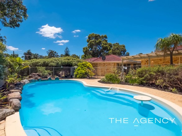 3 Gilbert Road, Lesmurdie WA 6076