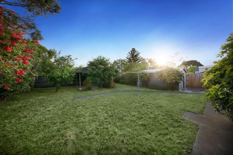 7 Flinders Street, Heidelberg Heights VIC 3081, Image 2