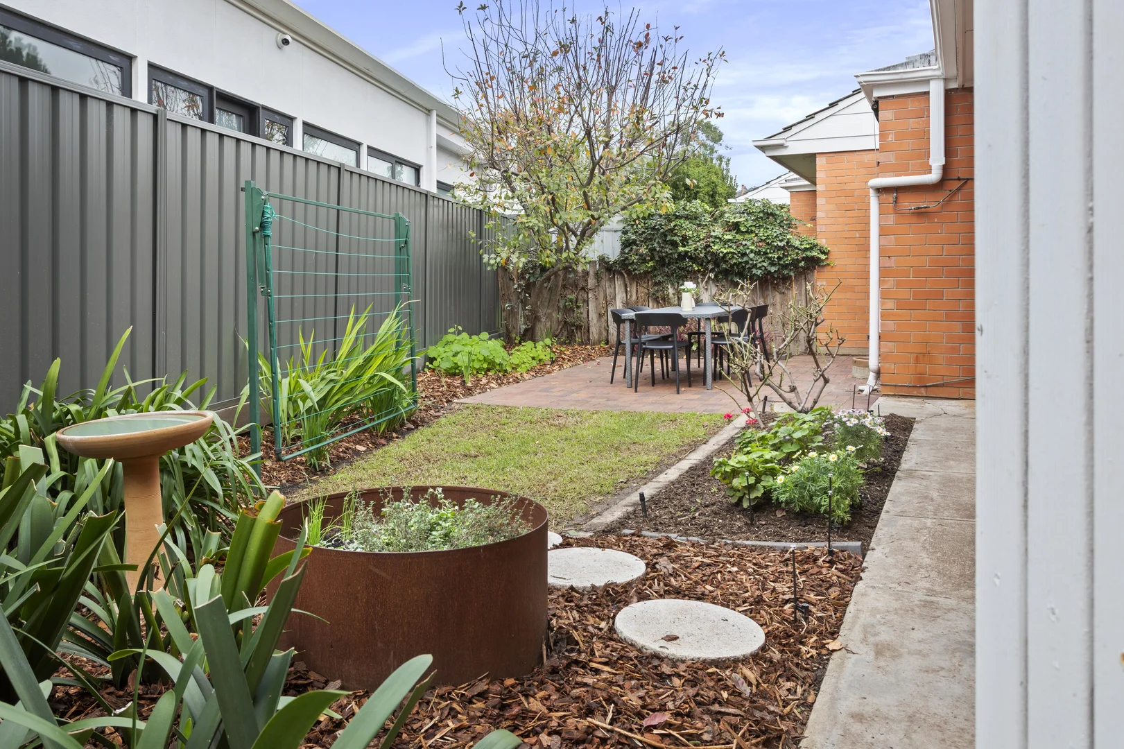 Image 10