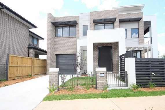 4 bedrooms House in 23 Empire Cct PENRITH NSW, 2750