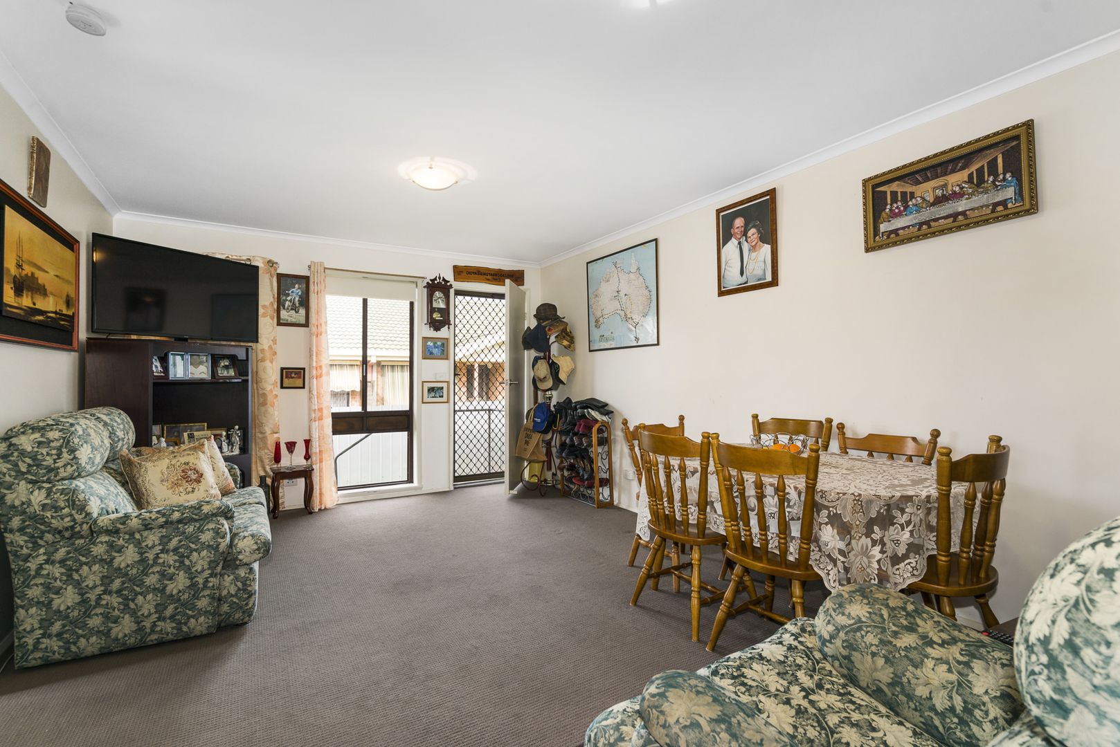 1/405 Griffith Road, Lavington NSW 2641, Image 2