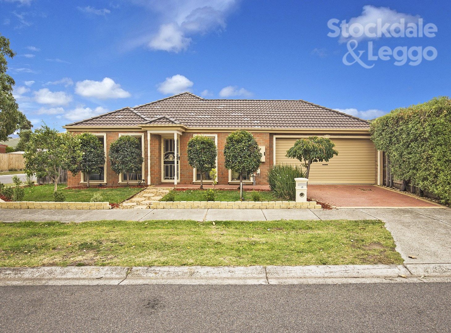 19 Tiffany Grove, South Morang VIC 3752, Image 0