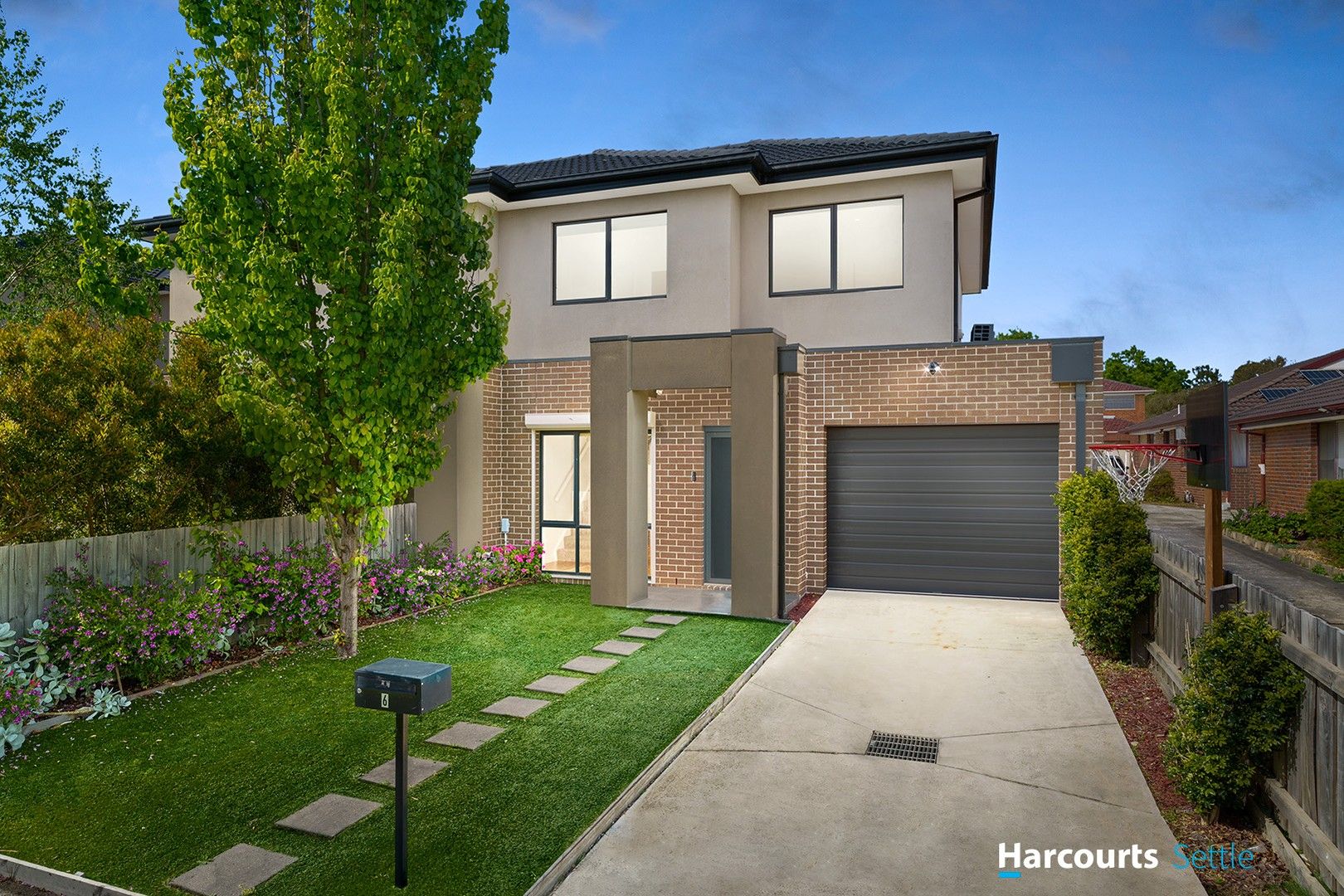 3 bedrooms Townhouse in 6/12-14 Nonna Street OAKLEIGH EAST VIC, 3166