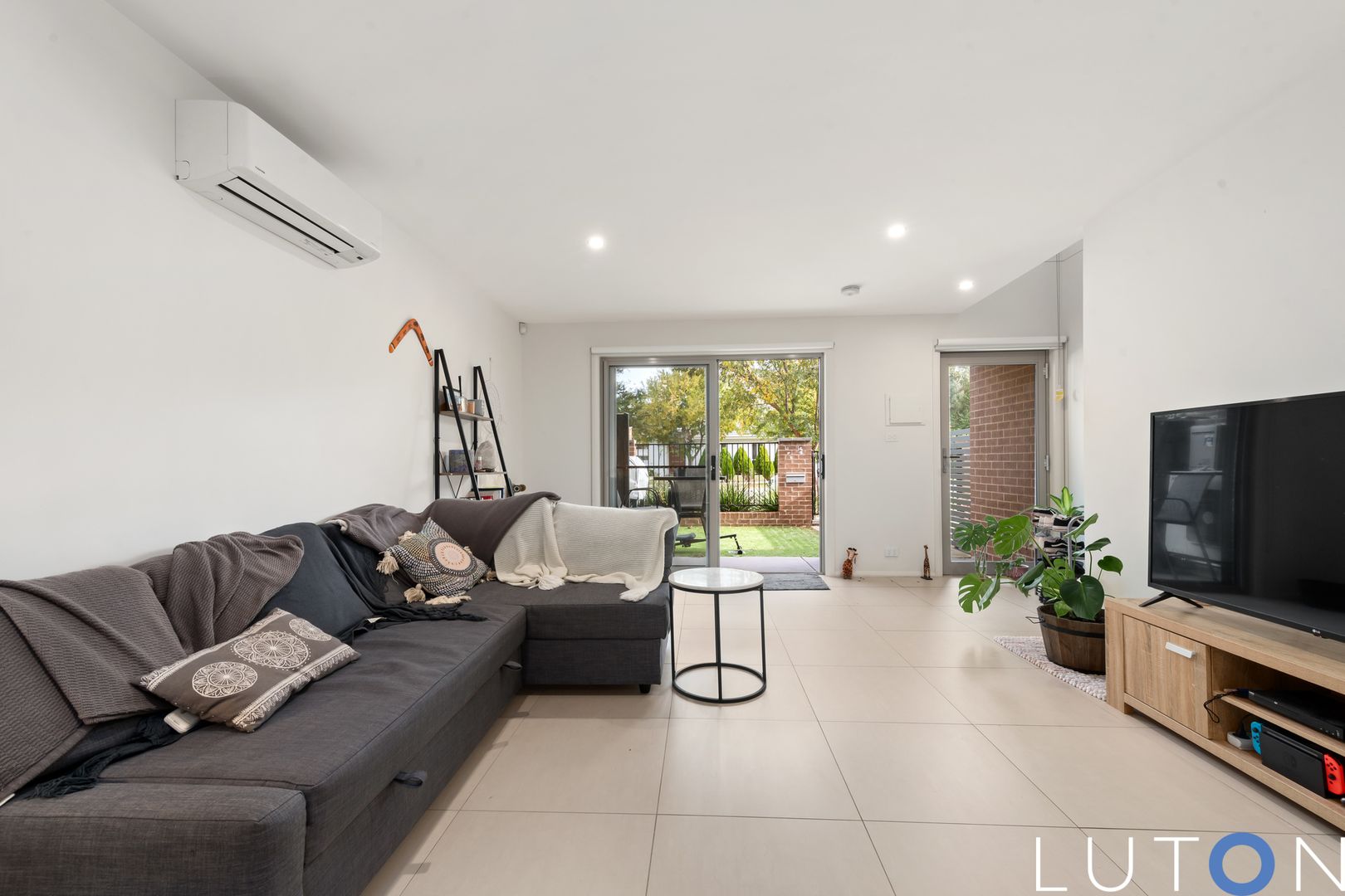 2/76B Henry Kendall Street, Franklin ACT 2913, Image 1