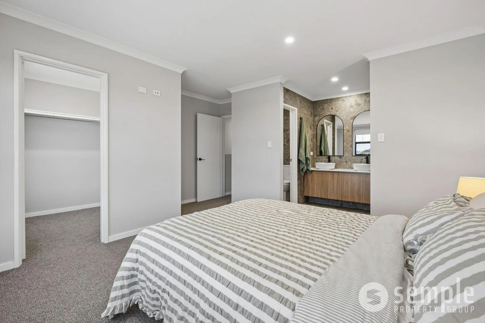 Additional image 20 of 72 Irvine Parade, Hammond Park WA 6164