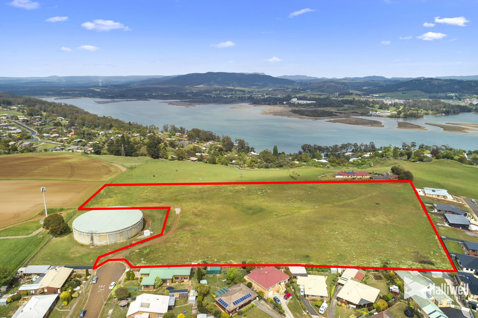 14 Cameray Street, East Devonport TAS 7310, Image 2