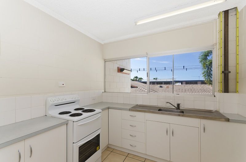 4/5 Rose Street, North Ward QLD 4810, Image 2