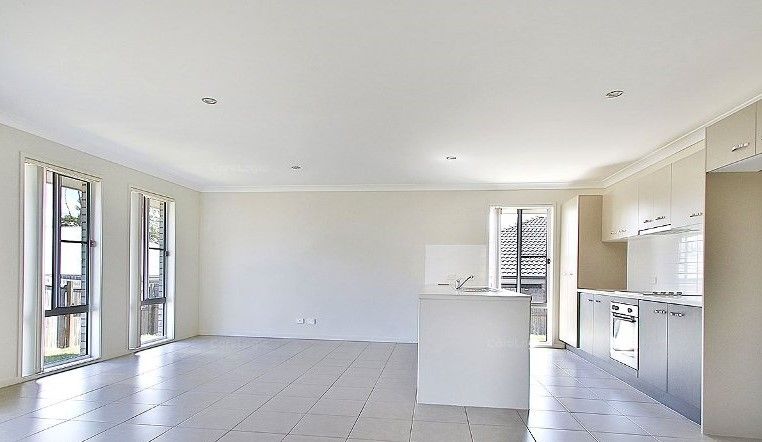 52 Diamantina Boulevard, Brassall QLD 4305, Image 2