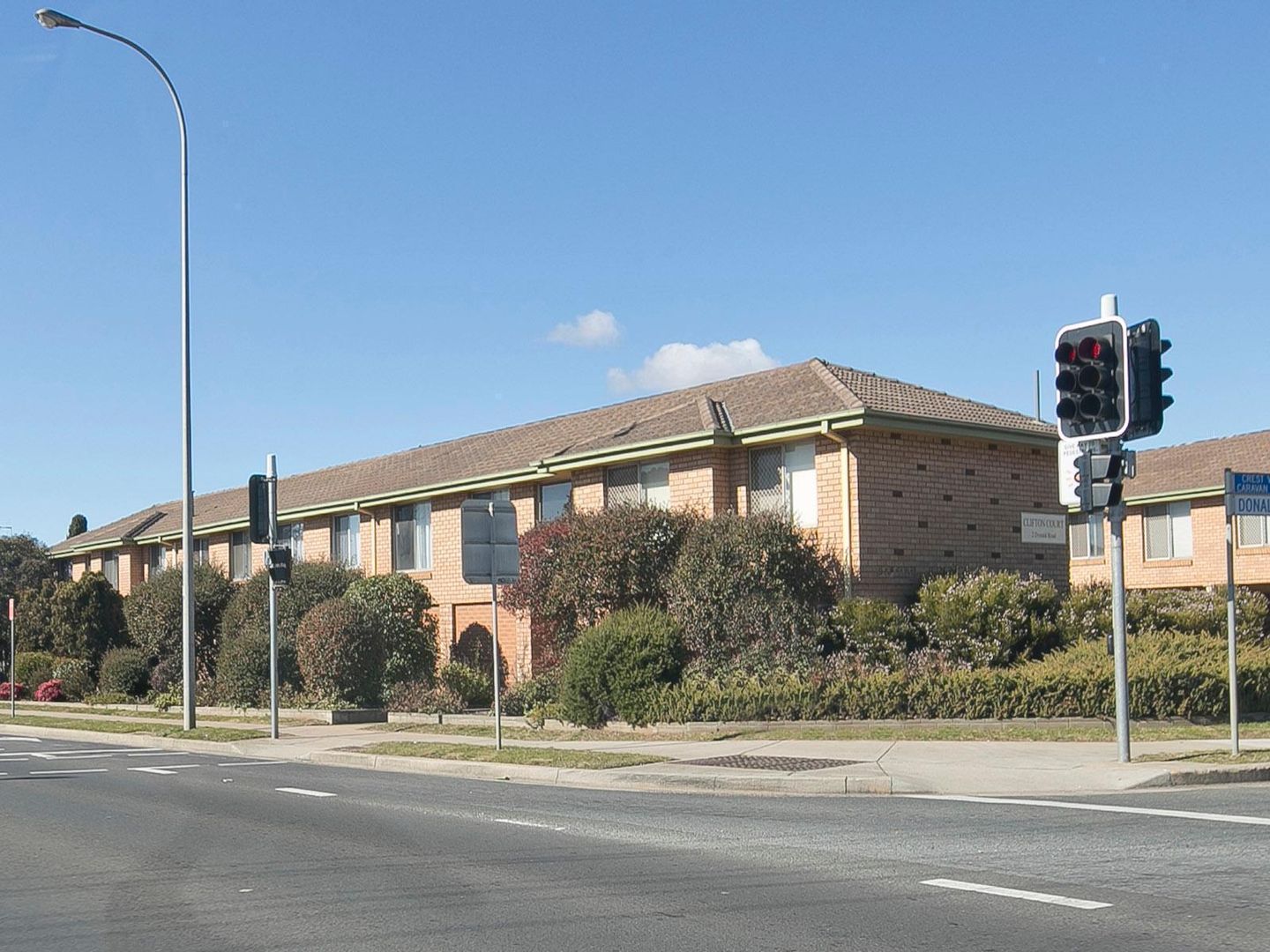 8 2 Donald Road Queanbeyan Nsw 2620 Apartment For Rent