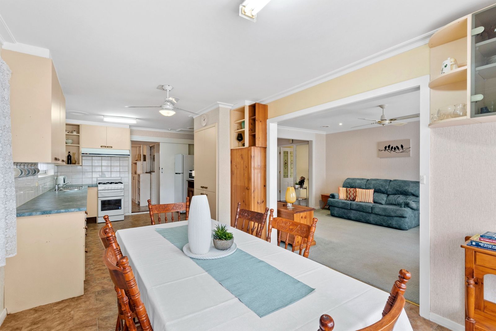 12 Castleton Road, Herne Hill VIC 3218, Image 2