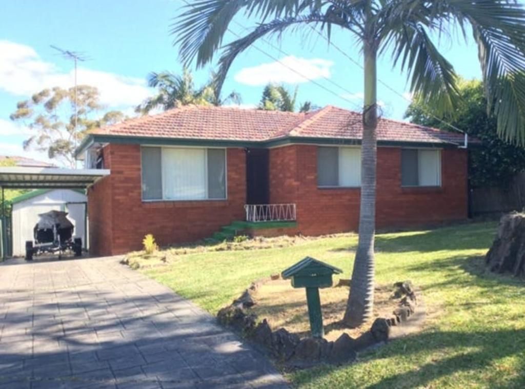 3 bedrooms House in 84 Jacaranda Drive GEORGES HALL NSW, 2198