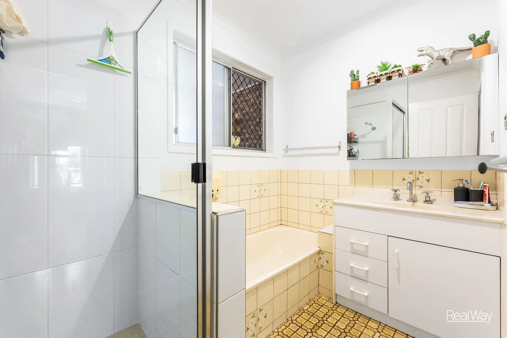 Additional image 8 of 254 Taylor Street, Newtown QLD 4350