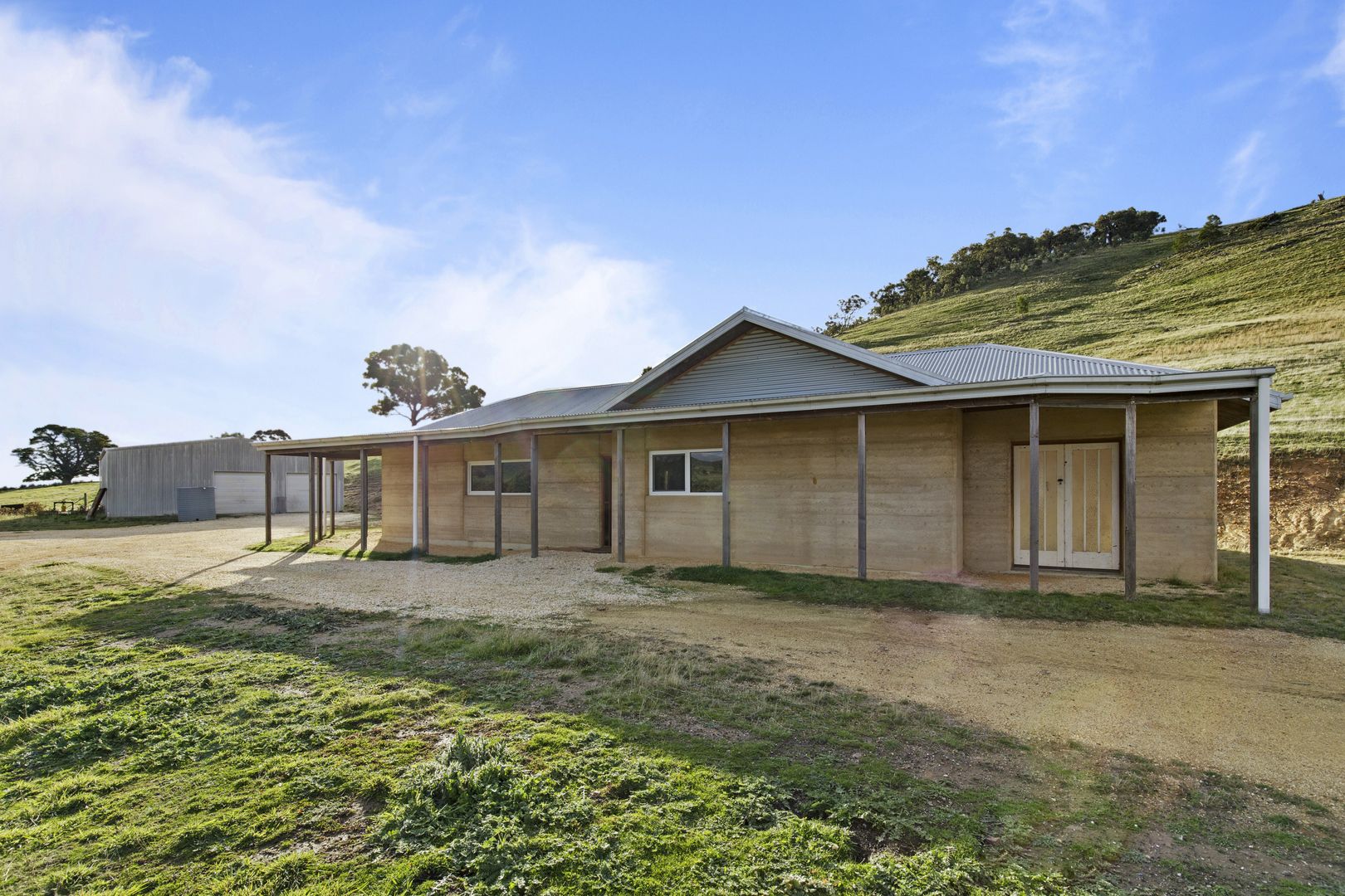 2000 Pyrenees Highway, Elmhurst VIC 3469, Image 2