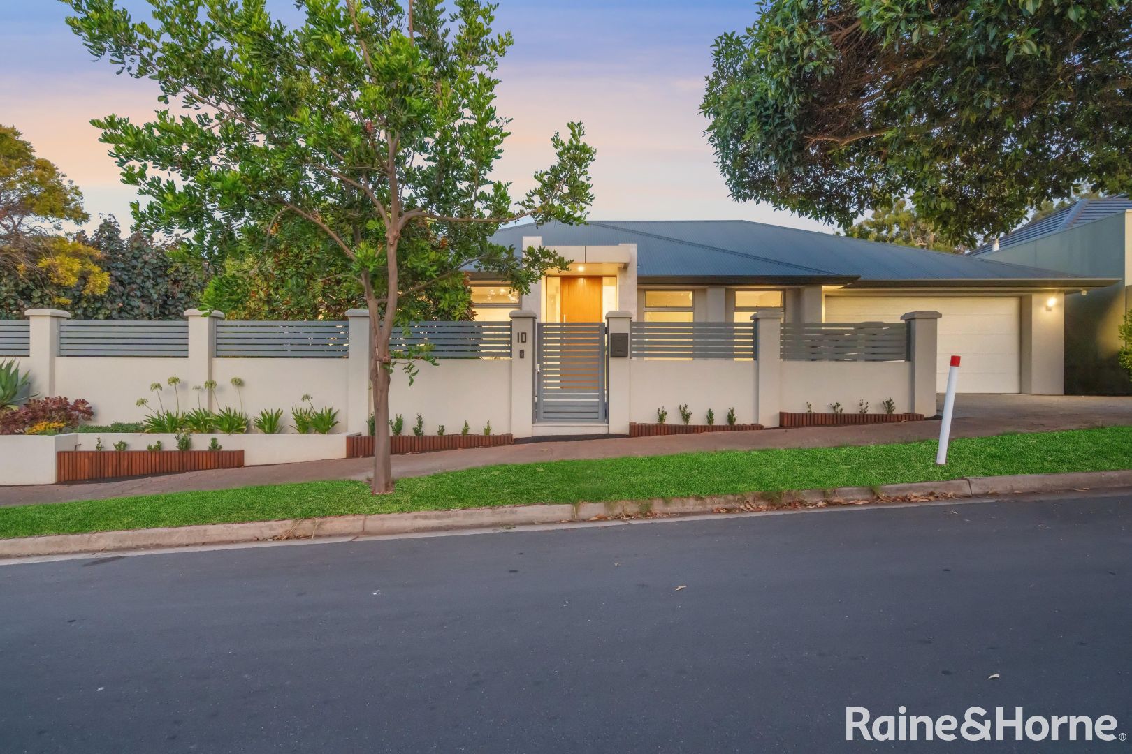 10 Sturt Place, Beaumont SA 5066, Image 2