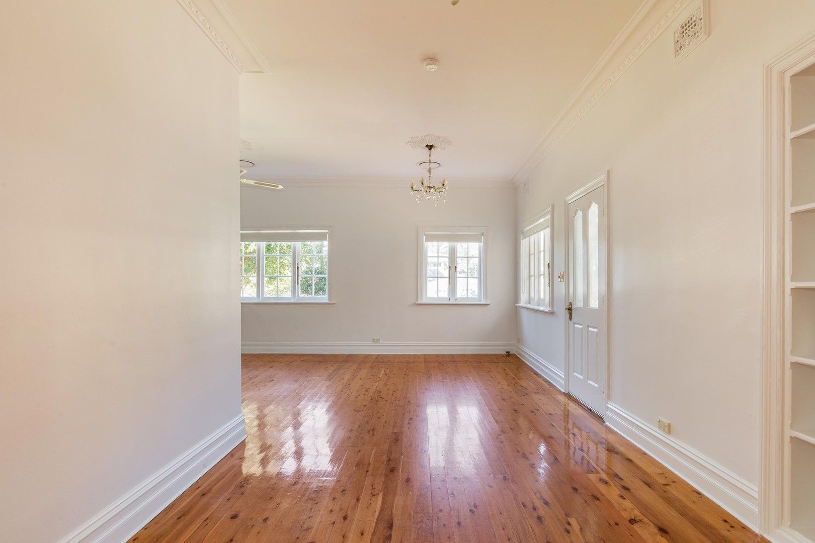 3 bedrooms House in 12 Prince Edward Street GLADESVILLE NSW, 2111
