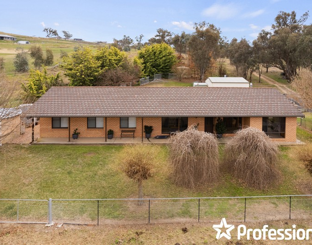 870 Lagoon Road, The Lagoon NSW 2795