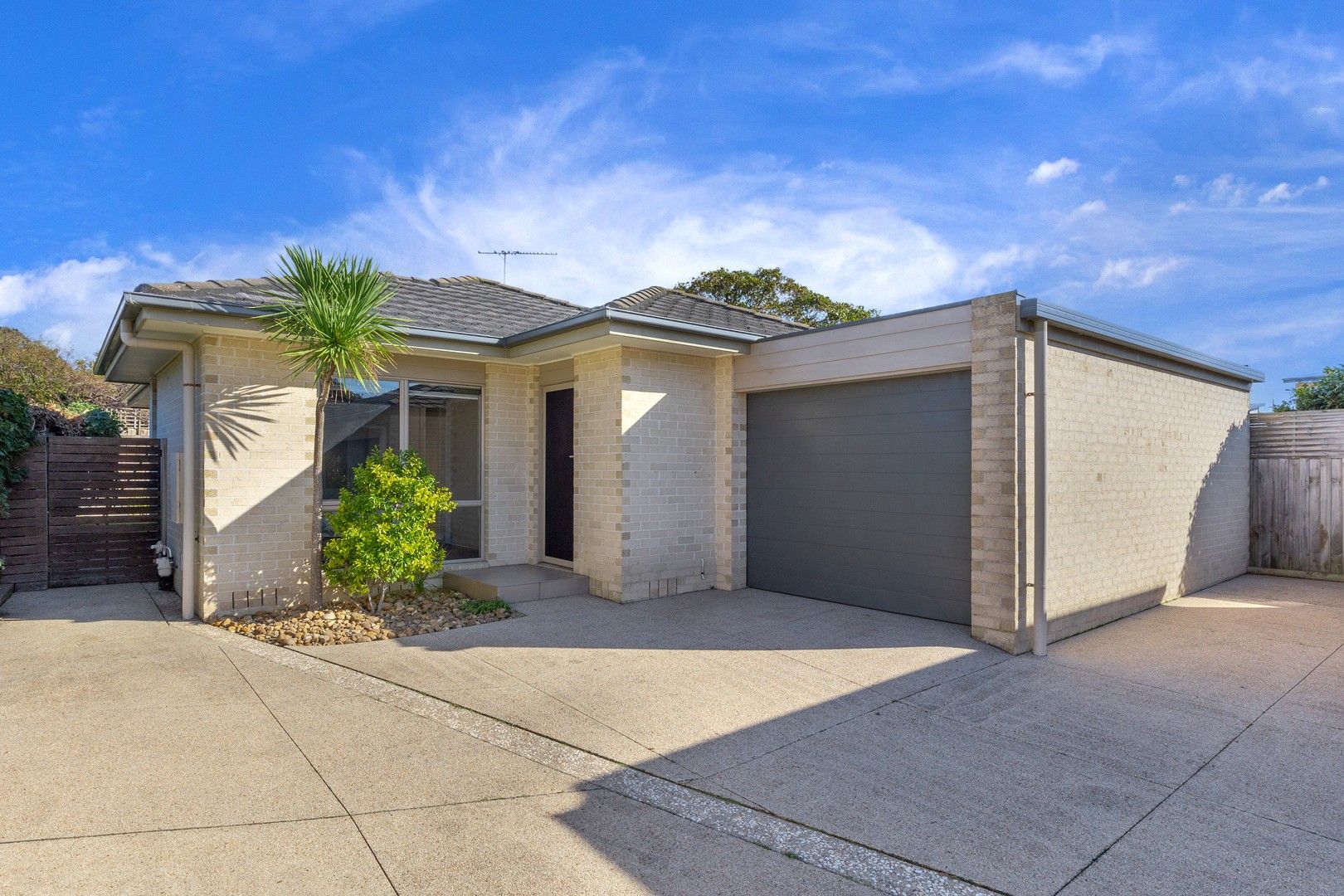 2/16 Wilson Street, Rosebud VIC 3939, Image 0