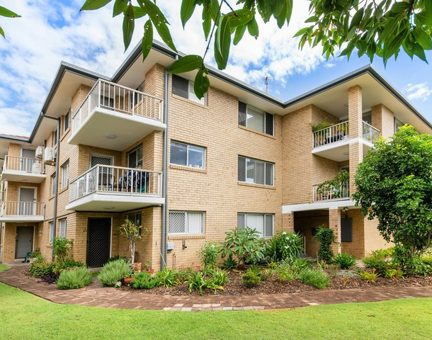 4/24 Madang Crescent, Runaway Bay QLD 4216