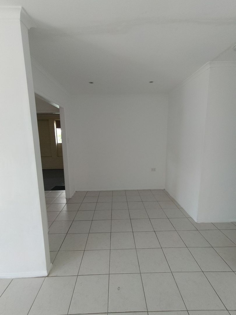 61 Liverpool, Eight Mile Plains QLD 4113 House For Rent 625 Domain