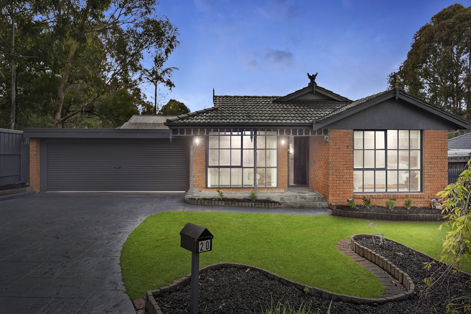 20 Shrubby Walk, Croydon South VIC 3136