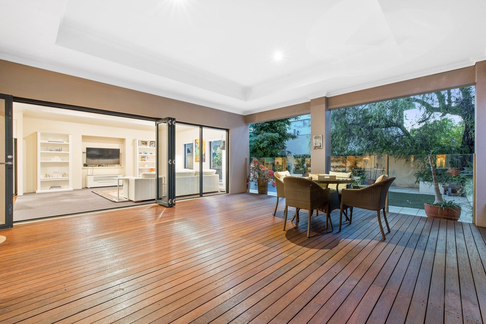 5 View Street, Subiaco WA 6008, Image 2