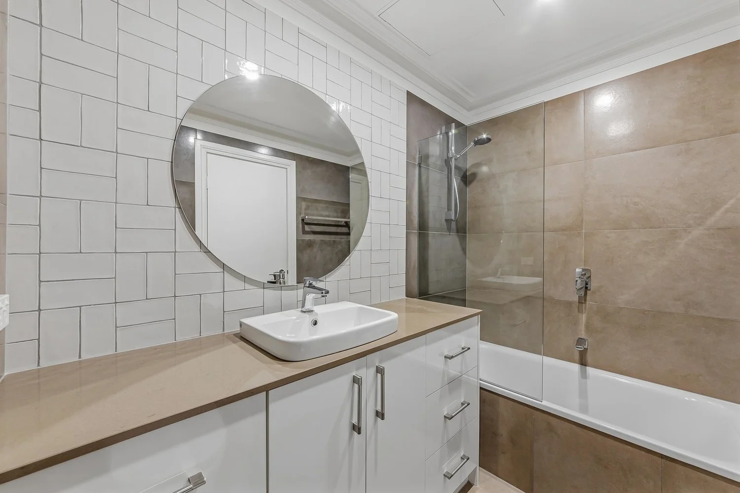 Additional image 5 of 405/400 St Kilda Road, Melbourne VIC 3004