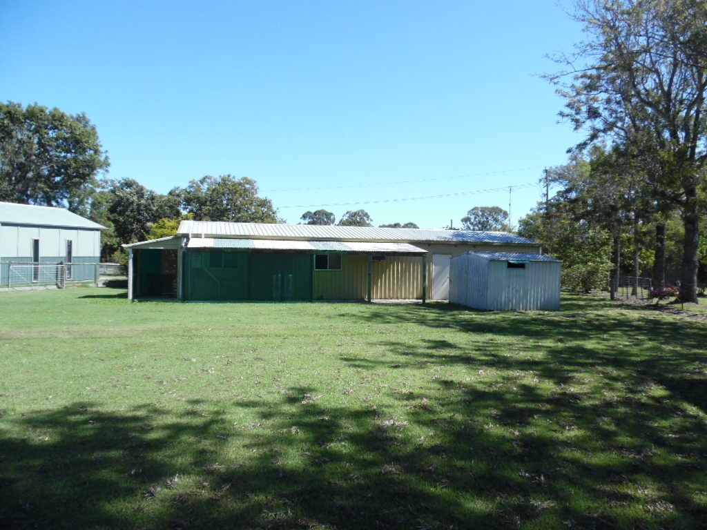 44 Garden Drive, Urangan QLD 4655, Image 2