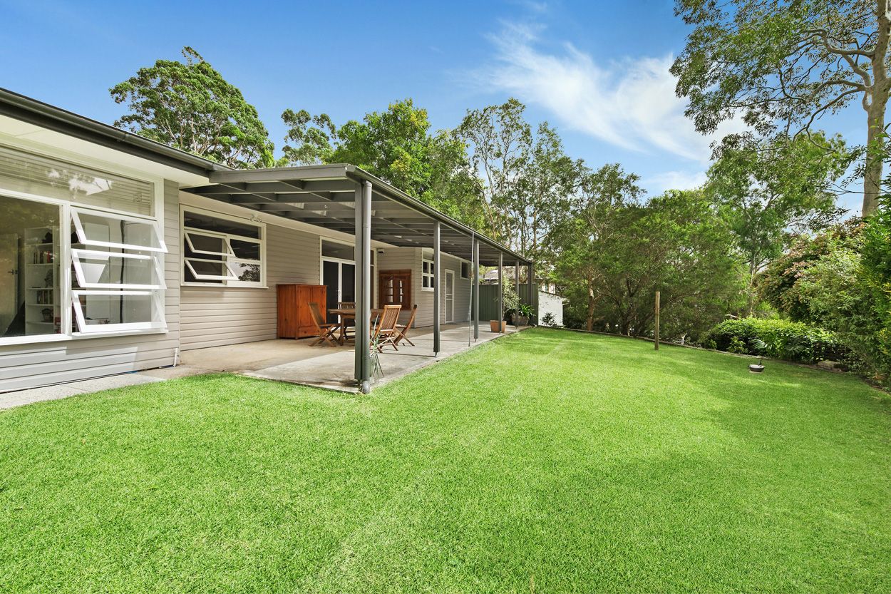 9 Awatea Road, St Ives Chase NSW 2075, Image 2