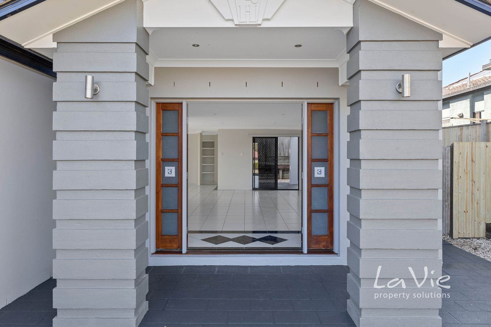 17 Balmoral Place, Forest Lake QLD 4078, Image 1