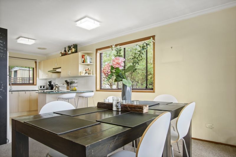 24 Beauty Crescent, Surfside NSW 2536, Image 2