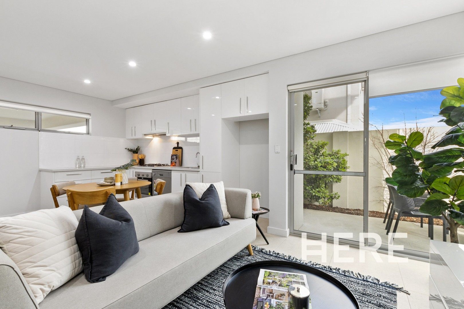 2 bedrooms Apartment / Unit / Flat in 1/29 Orchid Street JOONDANNA WA, 6060