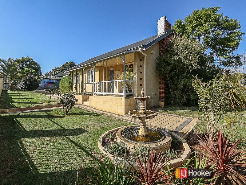 2 Coolga Road, Koongamia WA 6056, Image 1