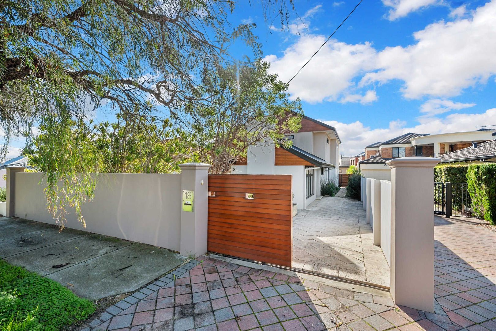 18 Redfern Street, North Perth WA 6006, Image 2