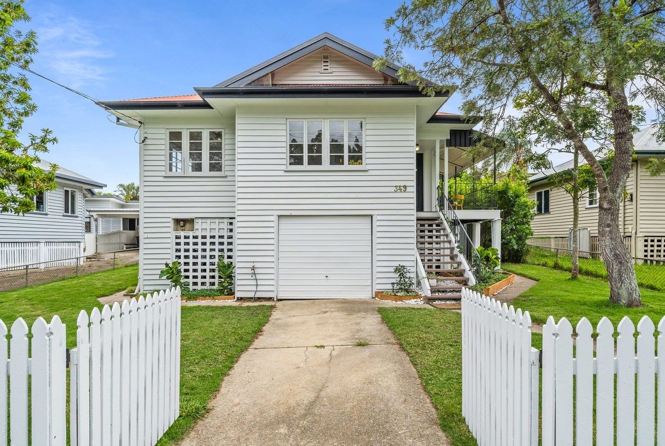 3 bedrooms House in 349 Rode Road WAVELL HEIGHTS QLD, 4012