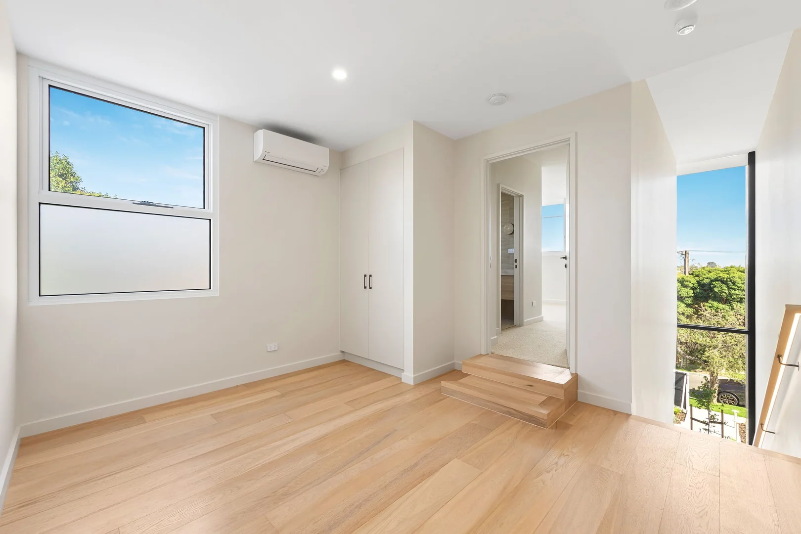 Additional image 5 of 2/2 Ruda Street, Doncaster VIC 3108