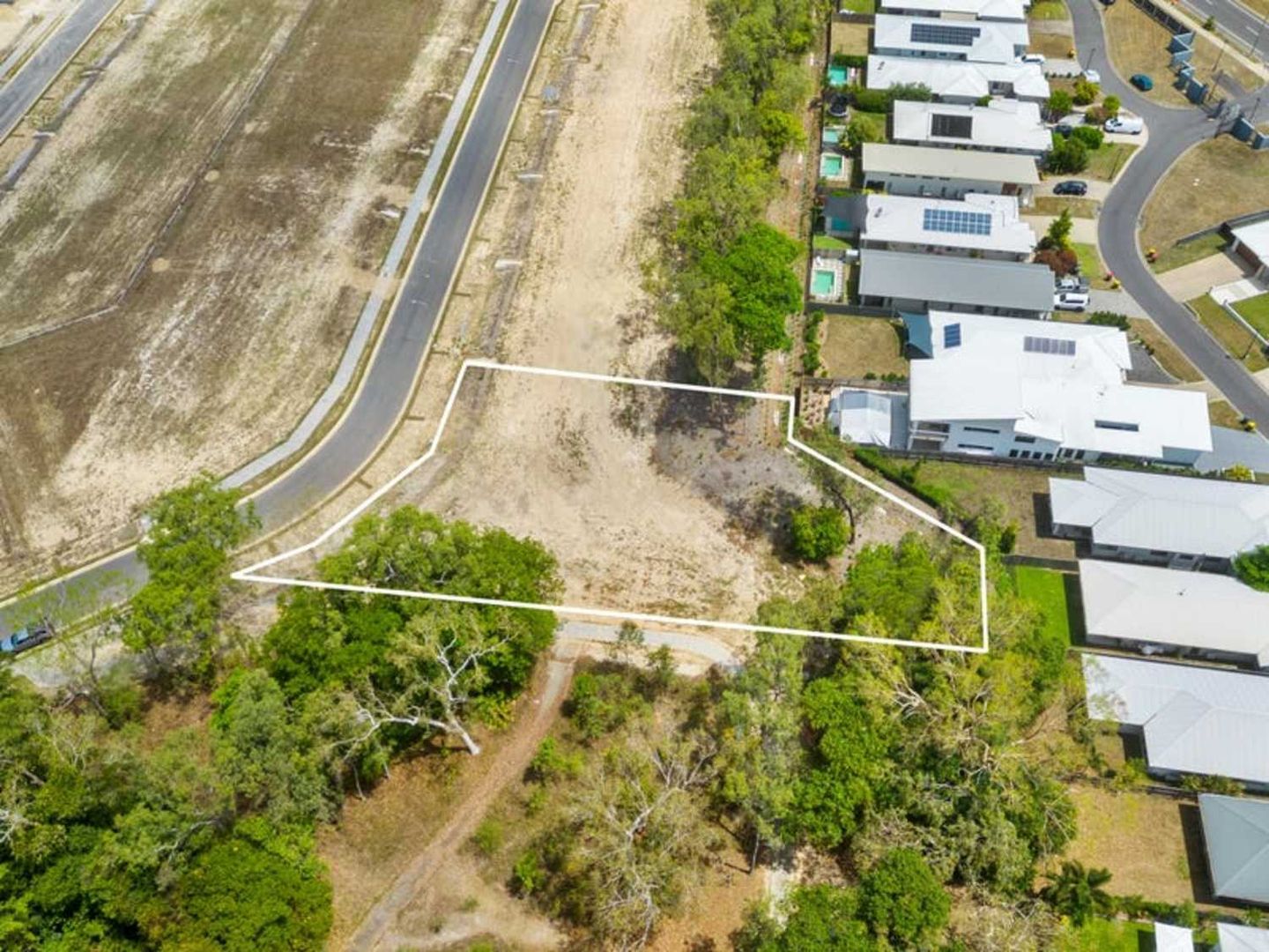 17-19 Barrier Drive, Kewarra Beach QLD 4879, Image 2