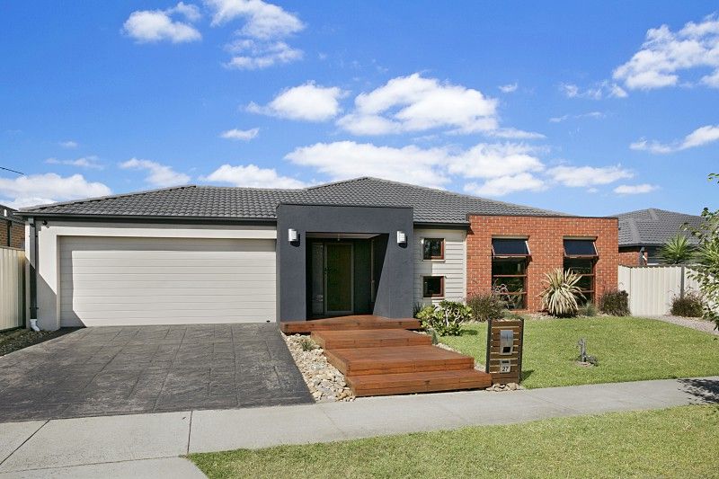 27 Lauricella Drive, Wallan VIC 3756, Image 0