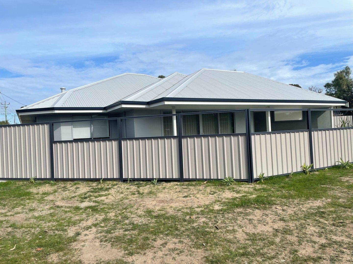 3 bedrooms Apartment / Unit / Flat in 51a Wikerson Way WITHERS WA, 6230