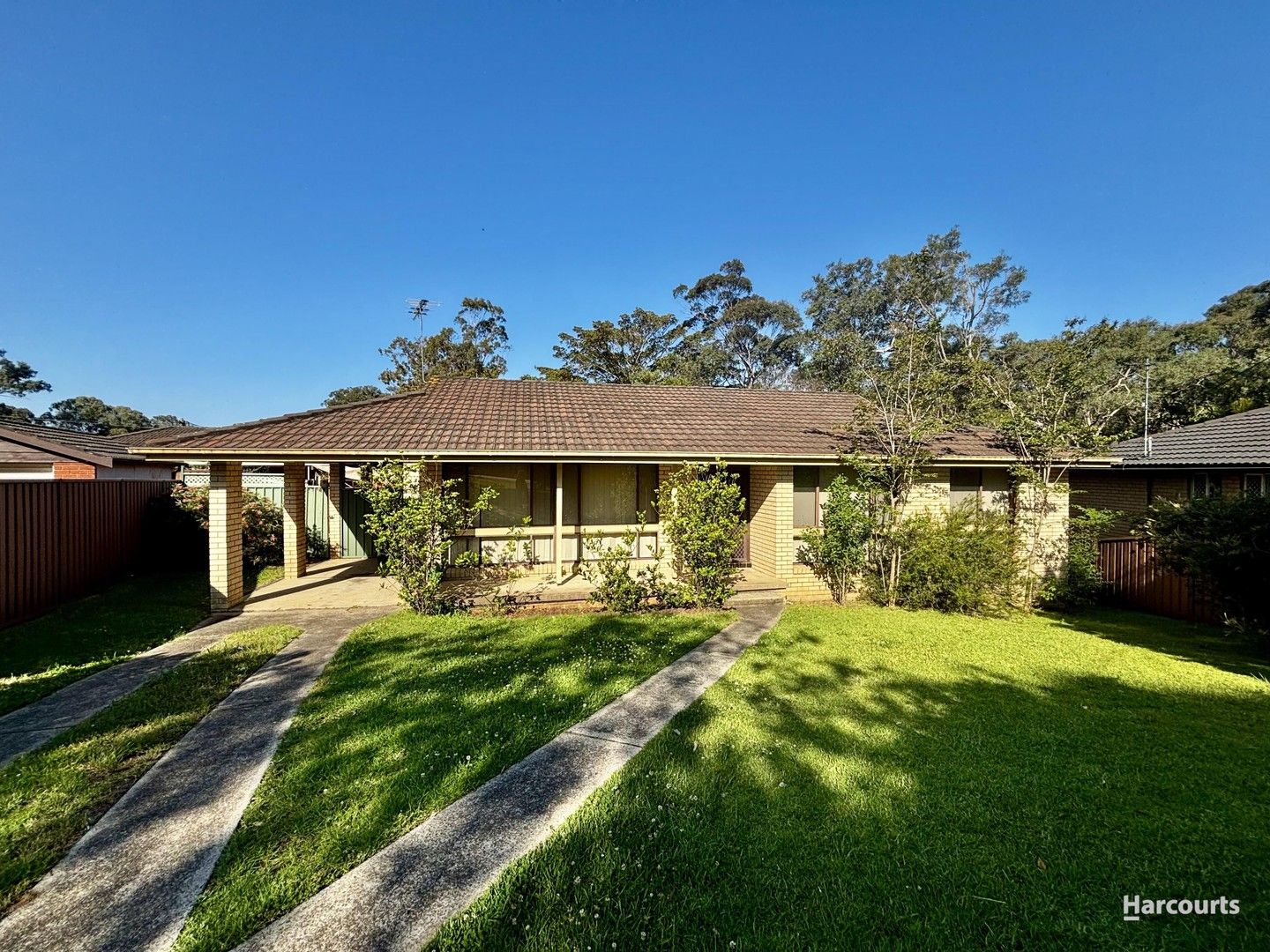 3 bedrooms House in 4 Gwydir Place CAMPBELLTOWN NSW, 2560