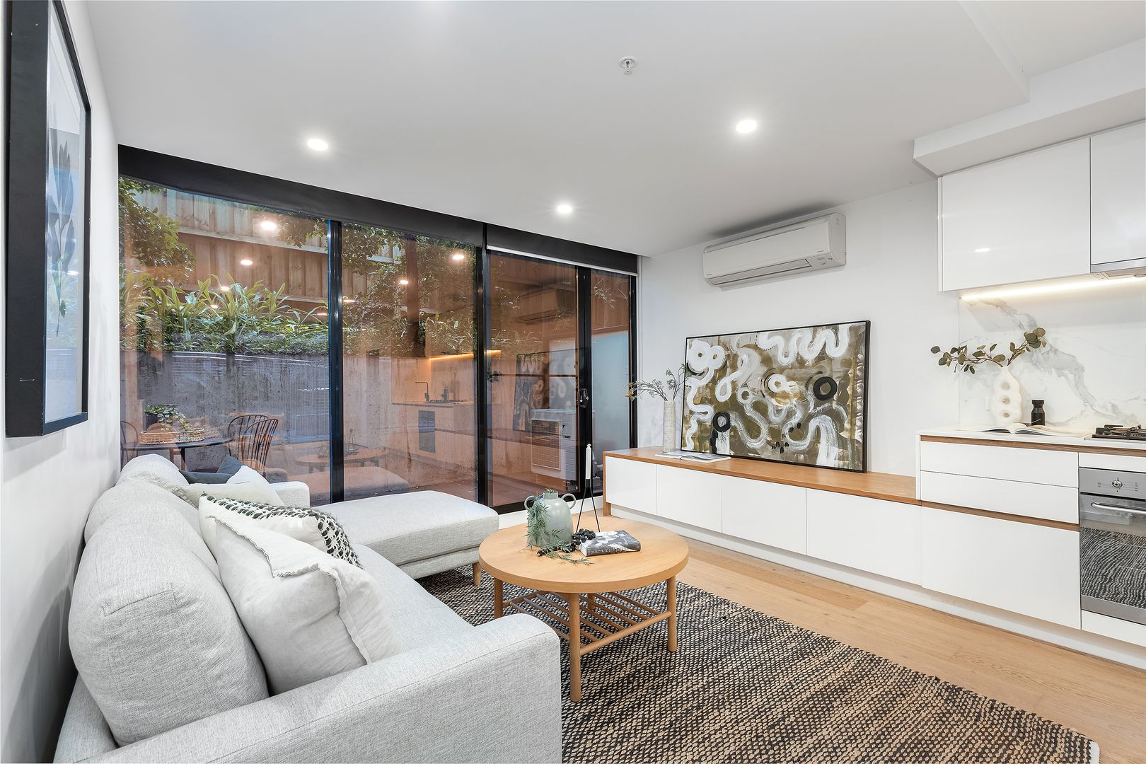 G19/188 Whitehorse Road, Balwyn VIC 3103, Image 2