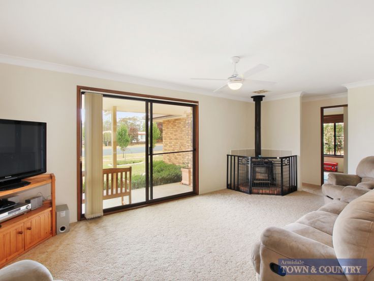 32 Dumaresq Street, Uralla NSW 2358, Image 1