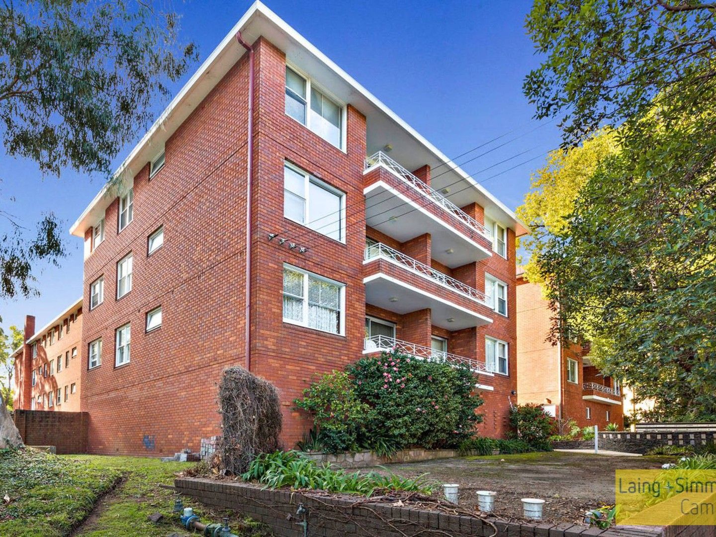 2 bedrooms Apartment / Unit / Flat in 6/15 Everton Road STRATHFIELD NSW, 2135