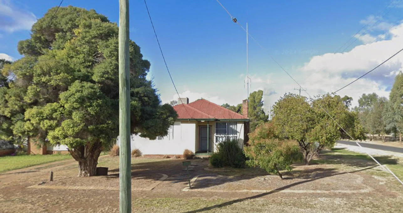 Primary image of 1 Gobondery Street, Trundle NSW 2875