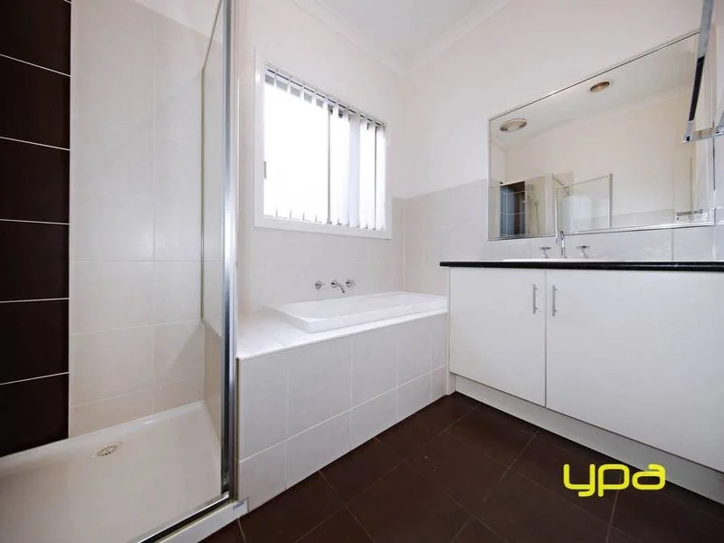 Additional image 10 of 29 Heysen Parkway, Caroline Springs VIC 3023